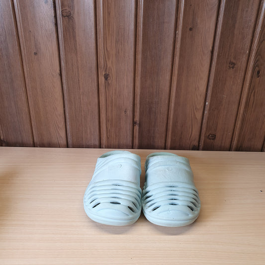 Kids Used Imported Crocks Size 140MM