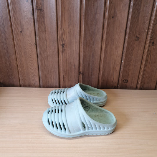 Kids Used Imported Crocks Size 140MM