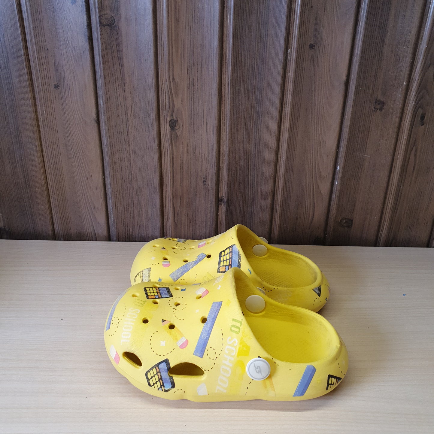 Kids Used Imported Crocks Size  160MM