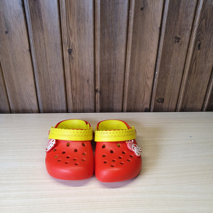 Kids Used Imported Crocks Size 25