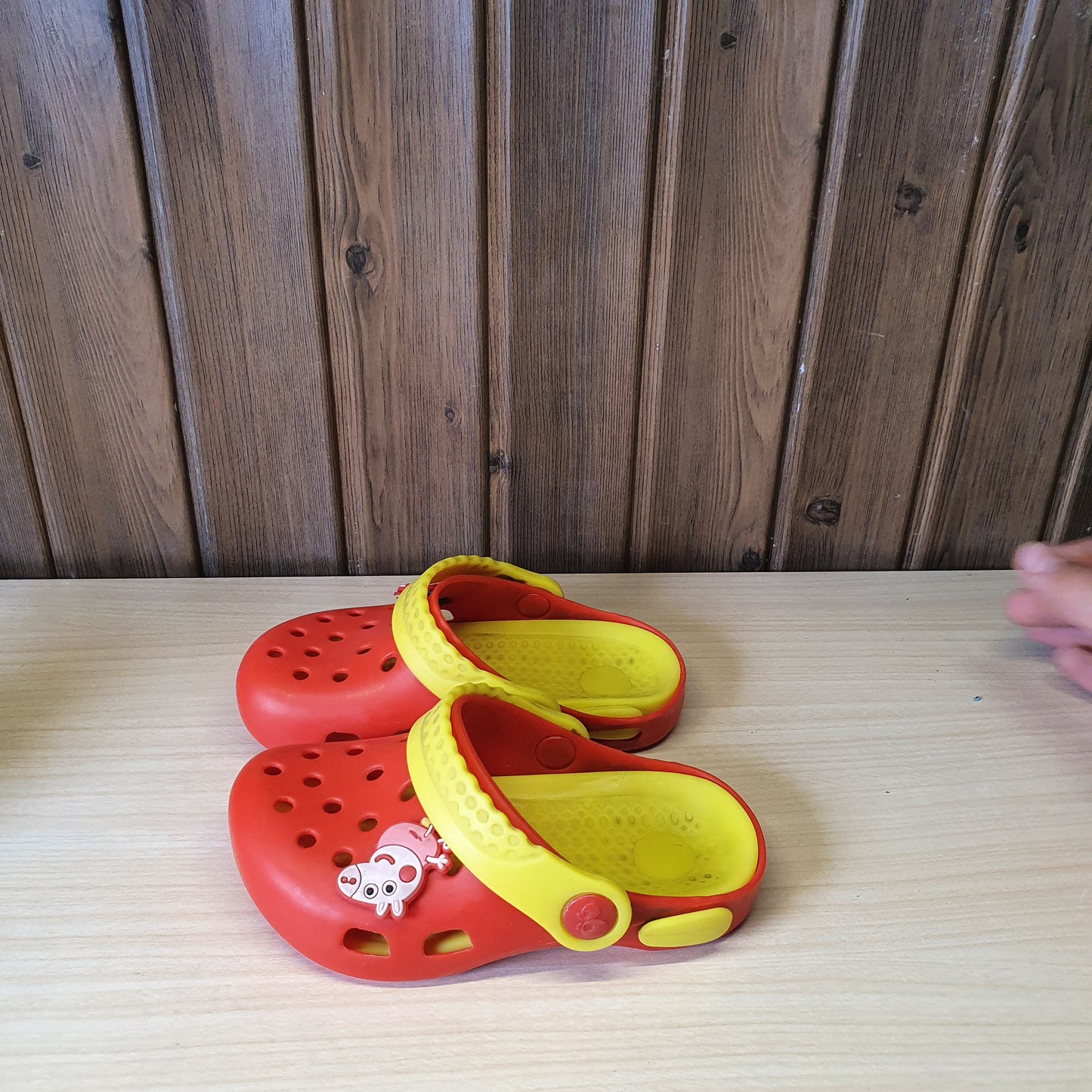Kids Used Imported Crocks Size 25