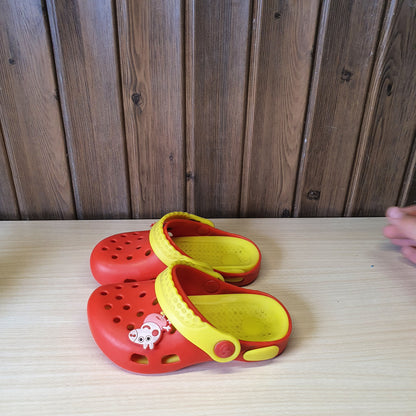 Kids Used Imported Crocks Size 25