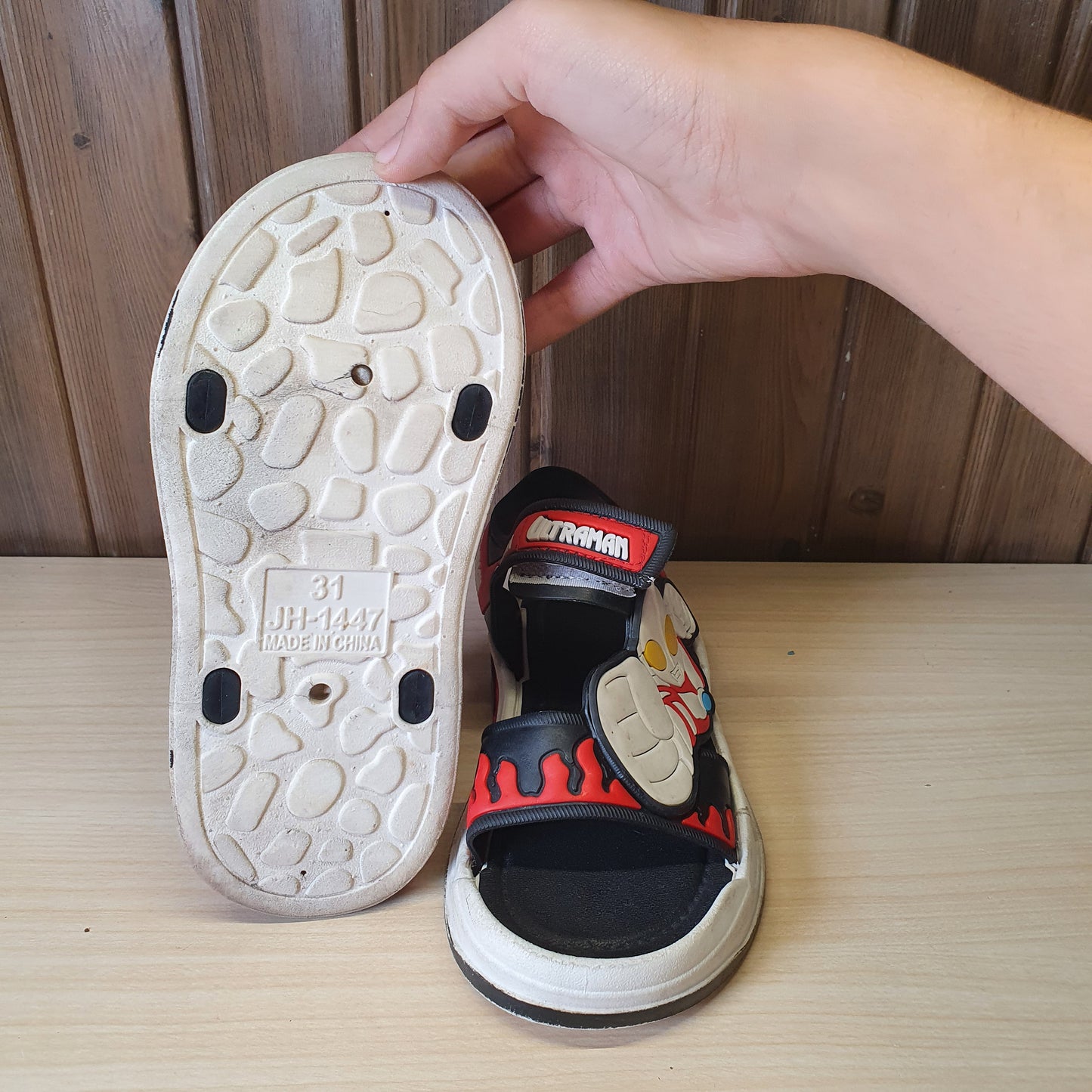 Kids Used Imported Sandal Size 31