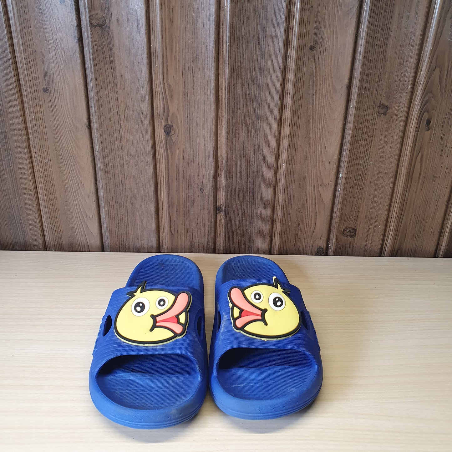 Kids Used Imported Slipers Size 30-31