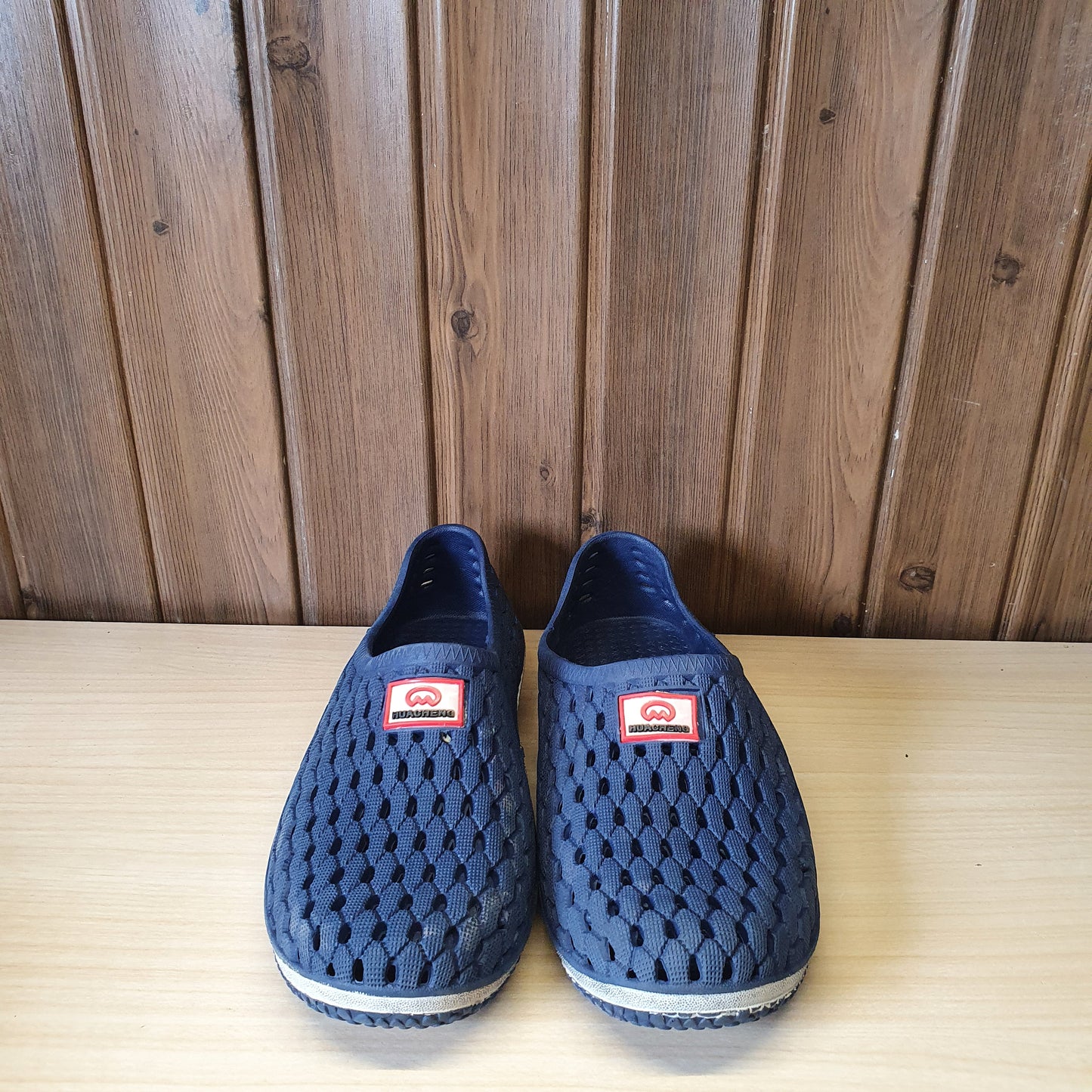 Kids Used Imported Crocks Size 32