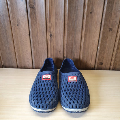Kids Used Imported Crocks Size 32
