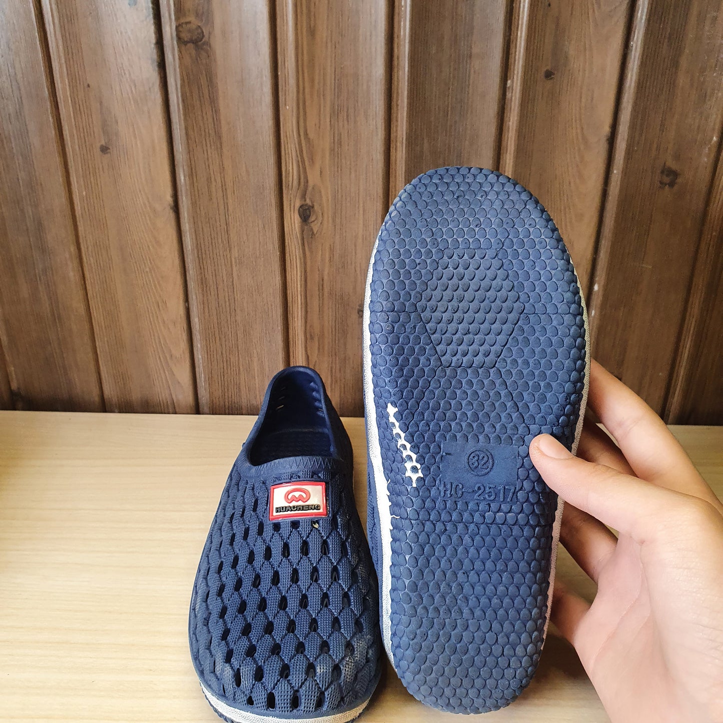 Kids Used Imported Crocks Size 32