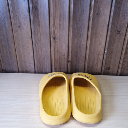 Kids Used Imported Crocks Size 28-29