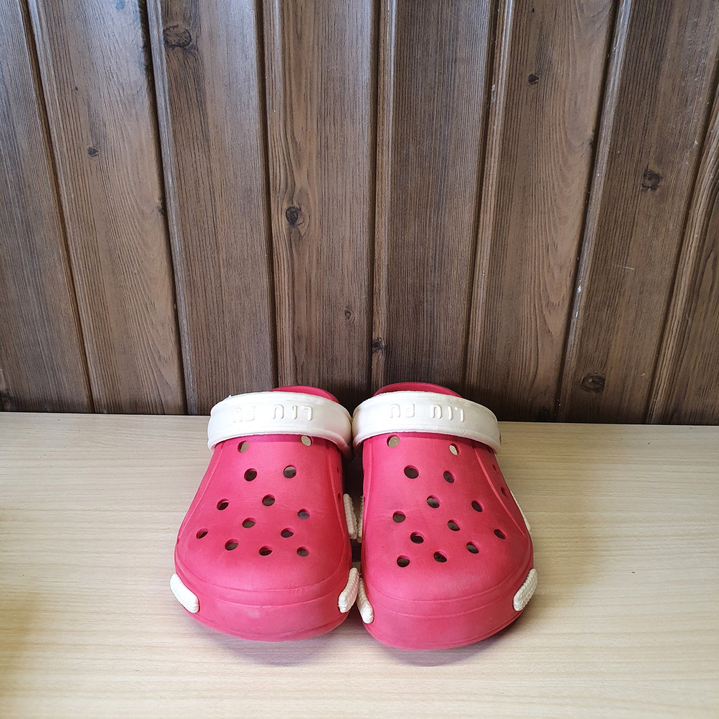 Kids Used Imported Crocks Size 28