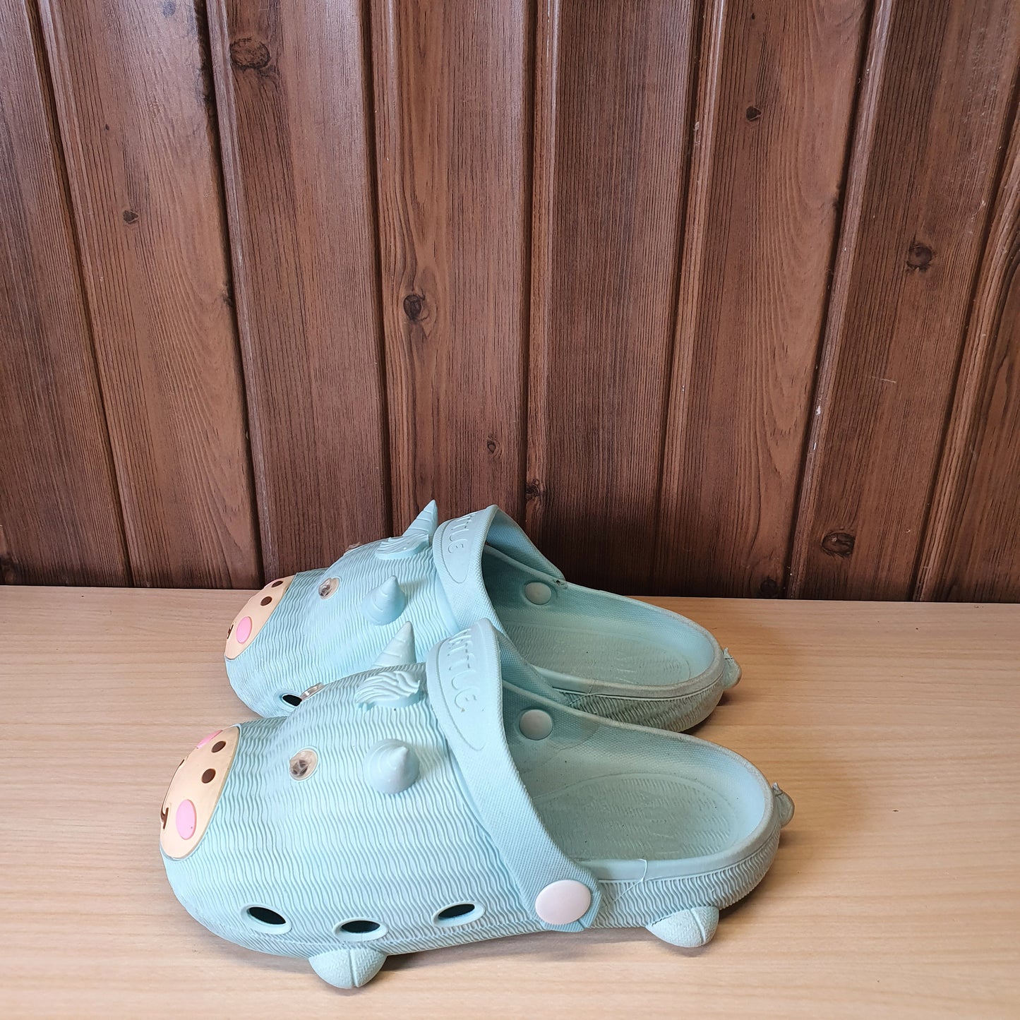 Kids Used Imported Crocks Size 190MM