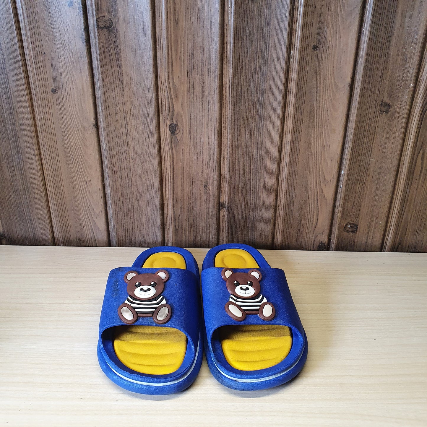 Kids Used Imported Slipers Size 29