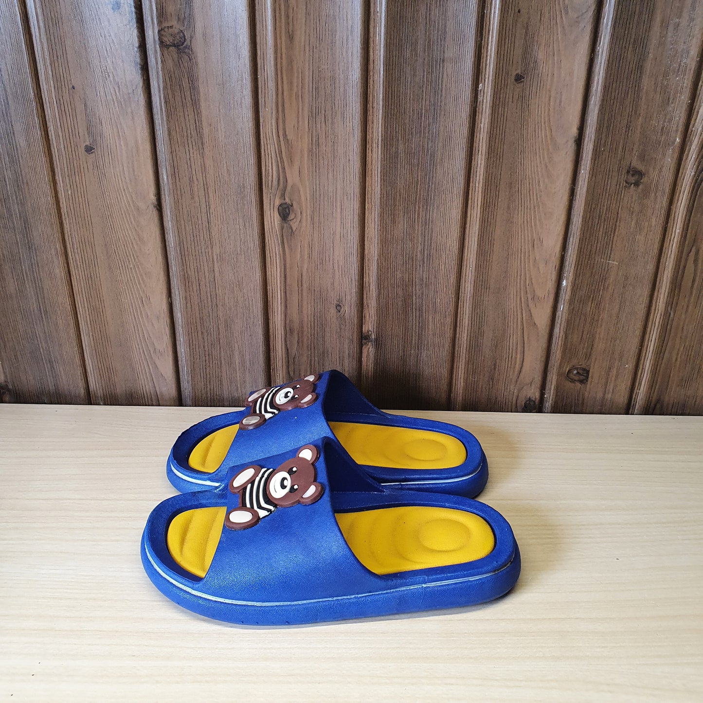 Kids Used Imported Slipers Size 29