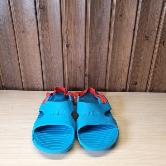 Kids Used Imported Slippers Size 33-34