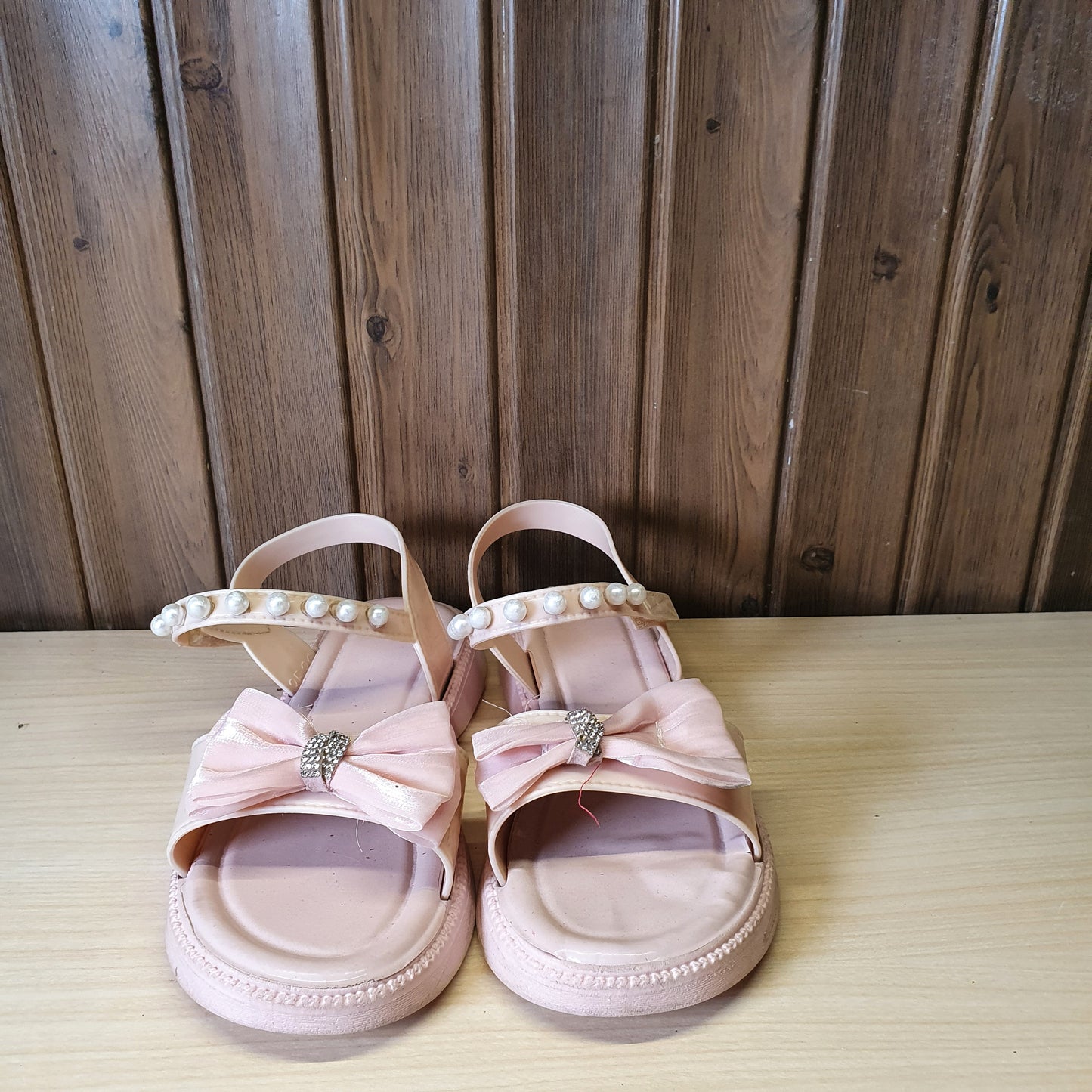 Girls Used Imported Sandals Size 35