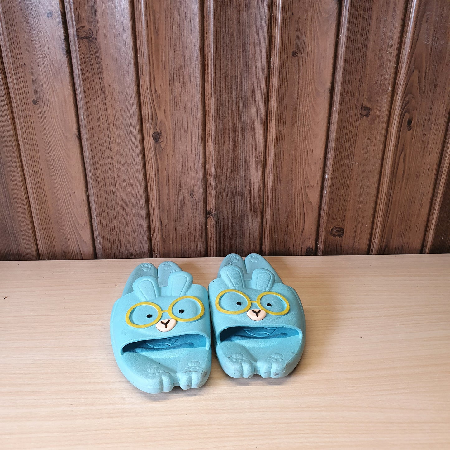 Kids Used Imported Slipers Size 24-25