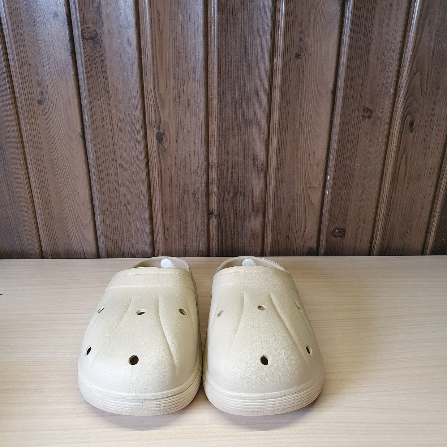 Kids Used Imported Crocks Size 24-25