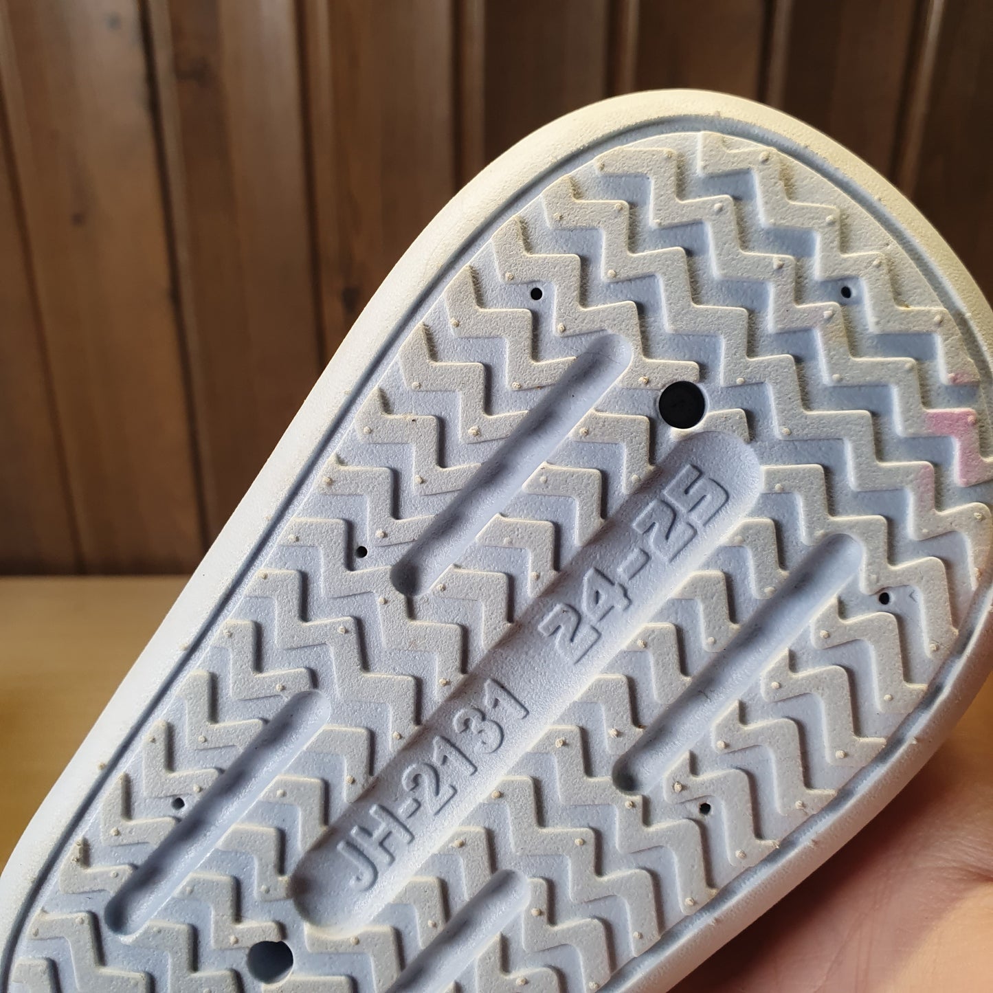 Kids Used Imported Slippers Size 24-25
