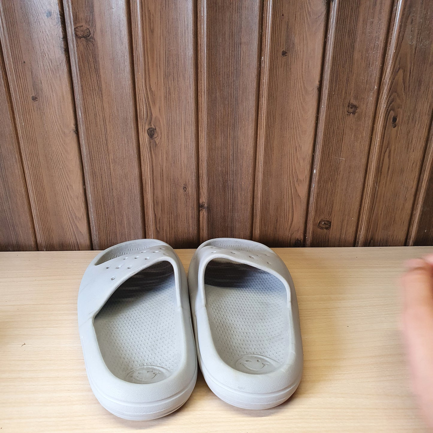 Kids Used Imported Slipers Size 30-31