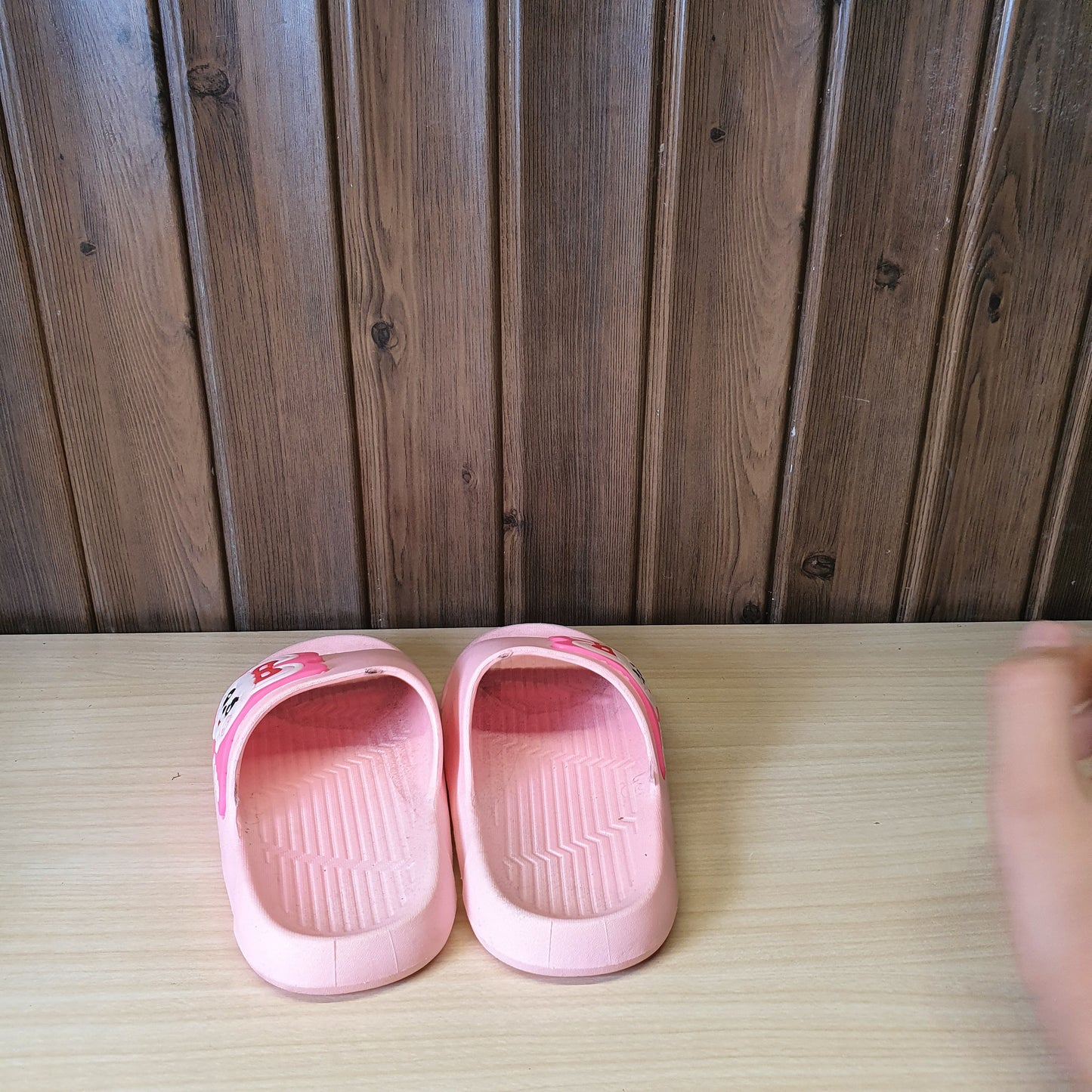 Kids Used Imported Slipers Size 26-27
