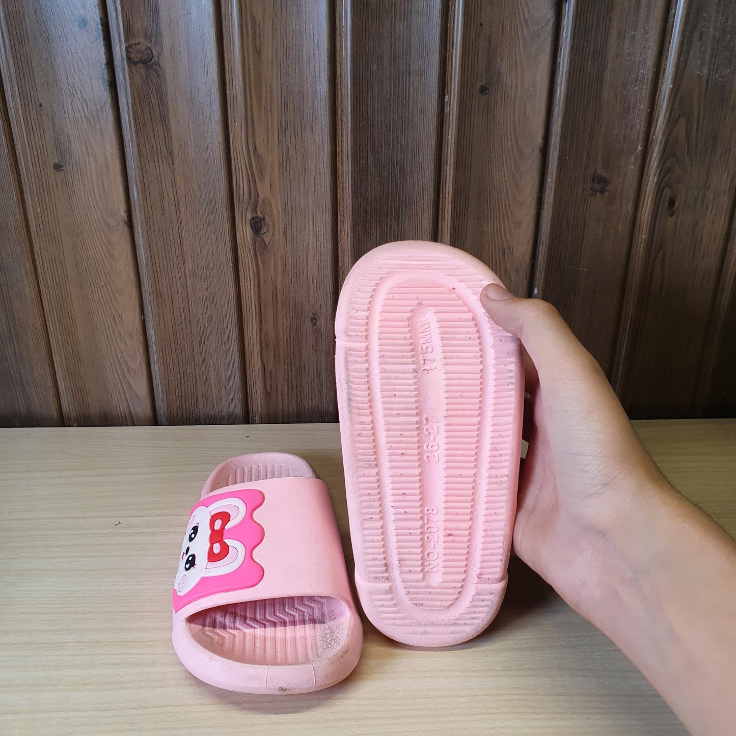 Kids Used Imported Slipers Size 26-27