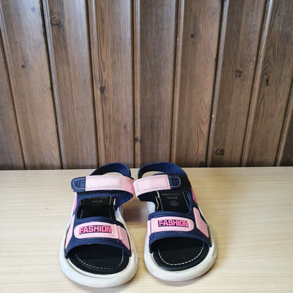 Kids Used Imported Sandals Size 26