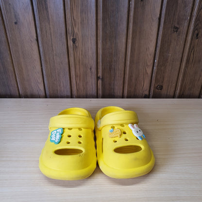 Kids Used Imported Crocks Size 19-20
