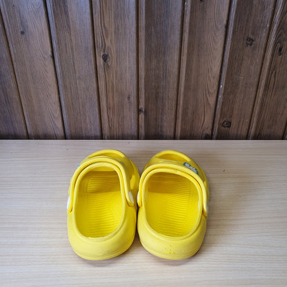Kids Used Imported Crocks Size 19-20