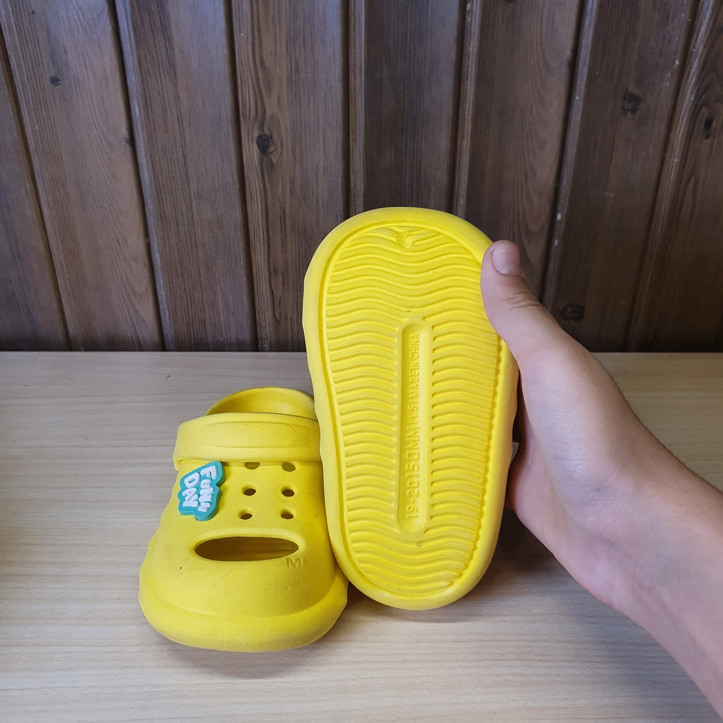 Kids Used Imported Crocks Size 19-20