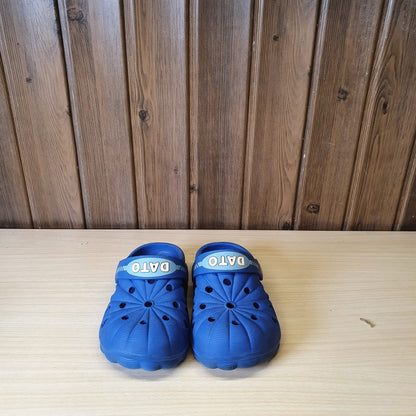 Kids Used Imported Crocks Size 140MM