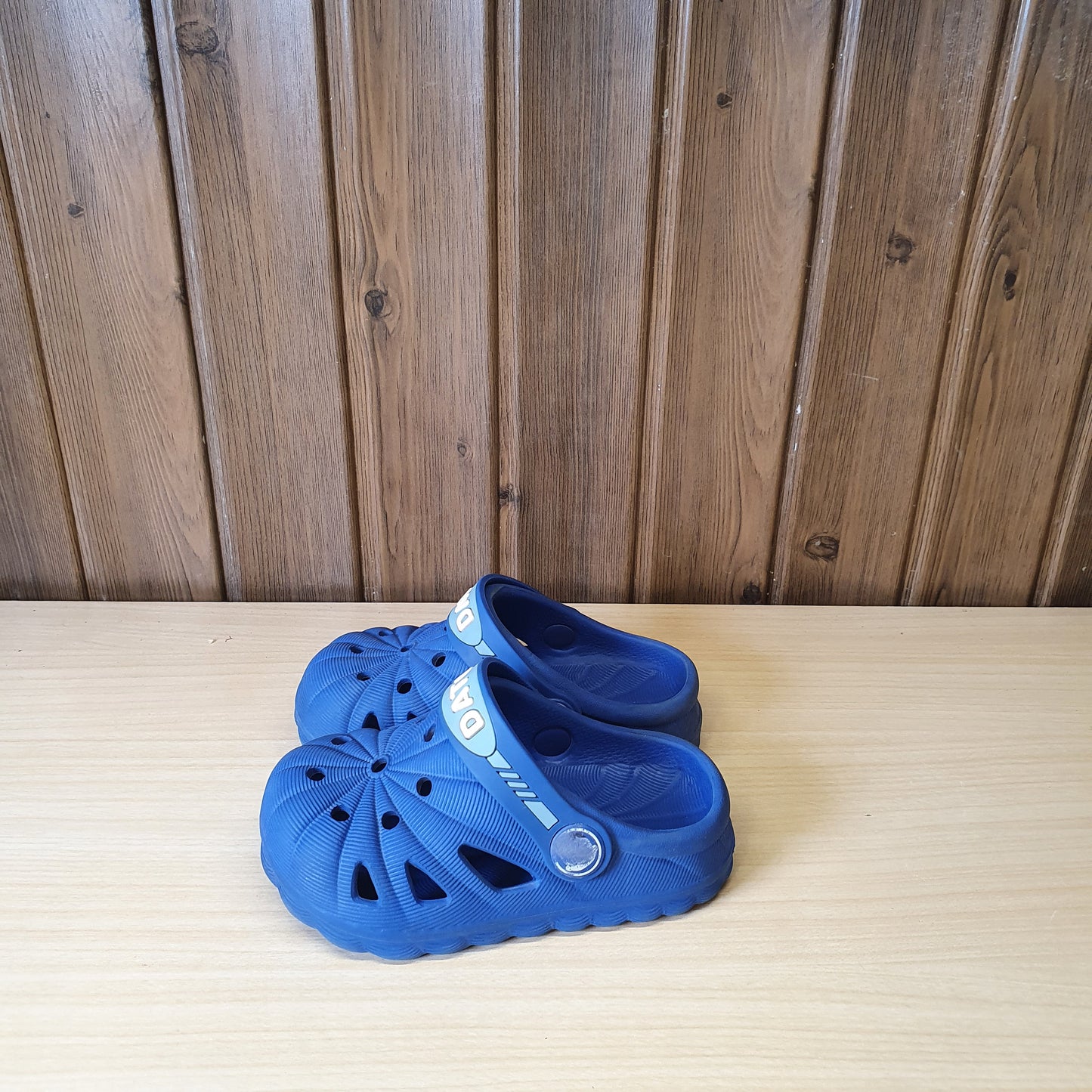 Kids Used Imported Crocks Size 140MM