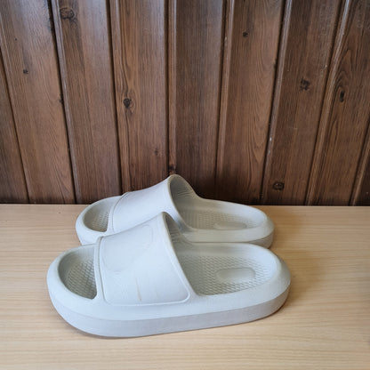 Kids Used Imported Slippers Size 200MM