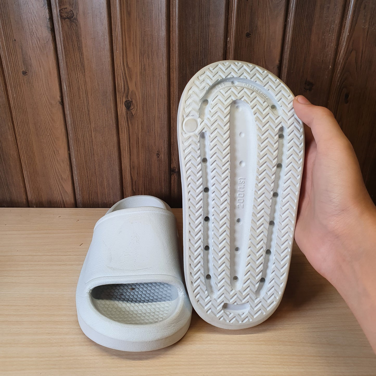 Kids Used Imported Slippers Size 200MM
