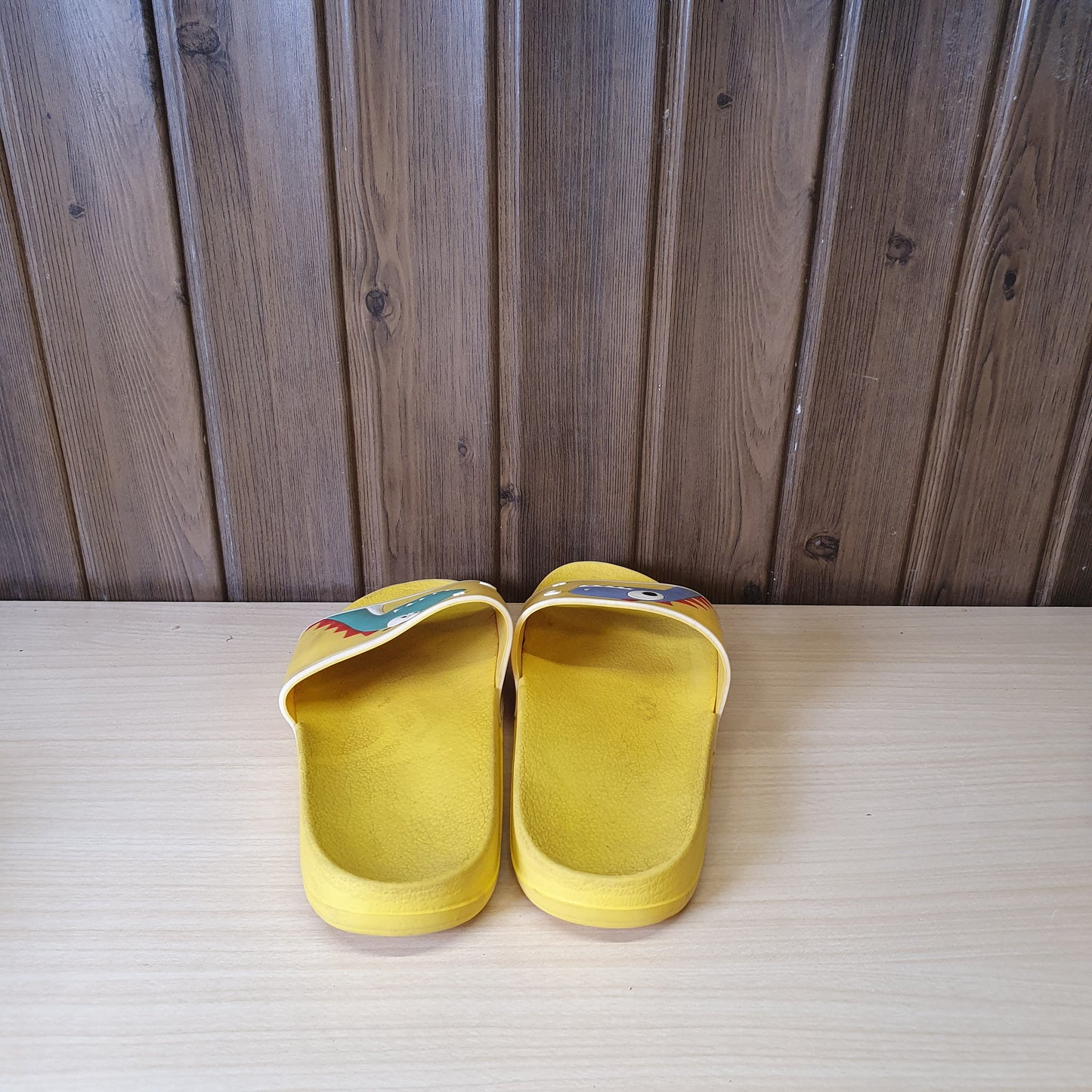 Kids Used Imported Slippers Size 27-28