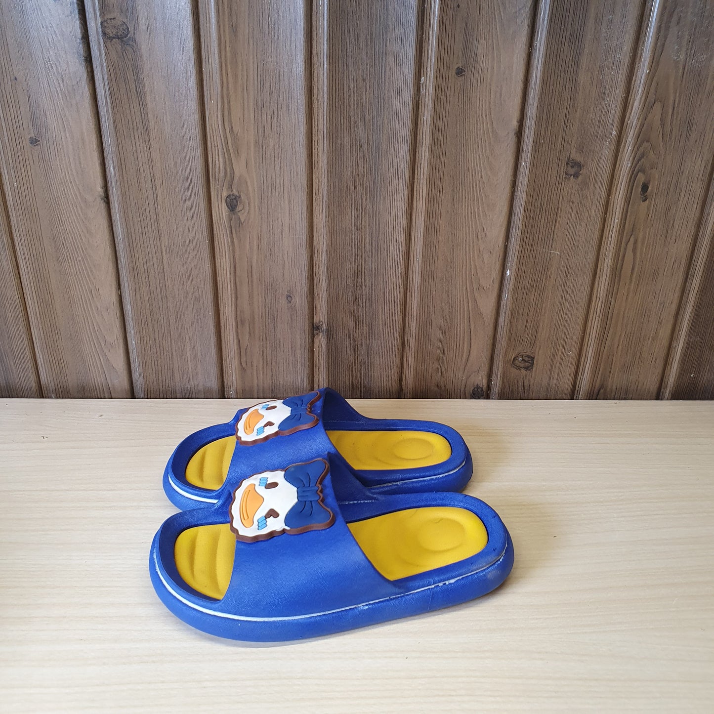 Kids Used Imported Slippers Size 27