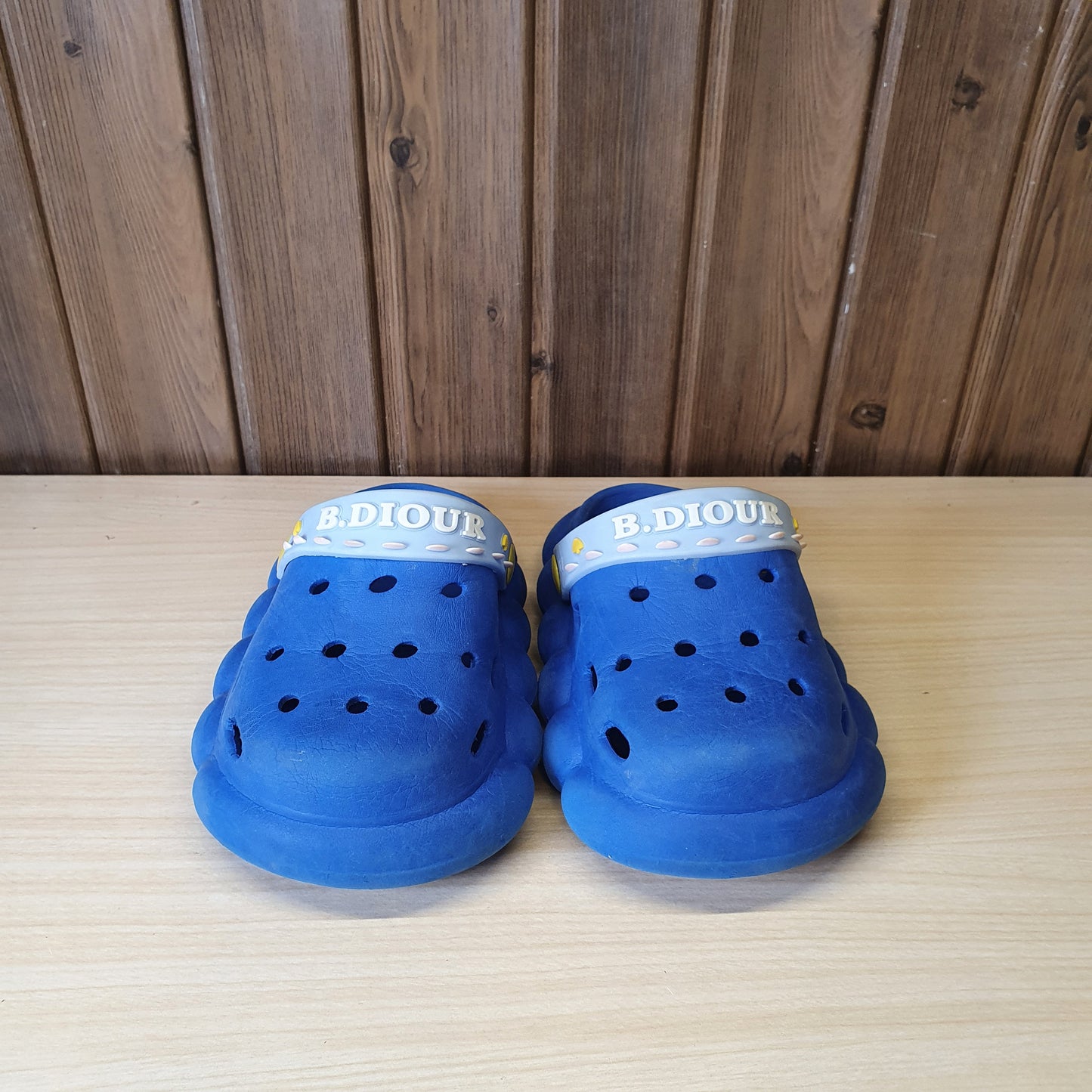 Kids Used Imported Crocks Size 170MM