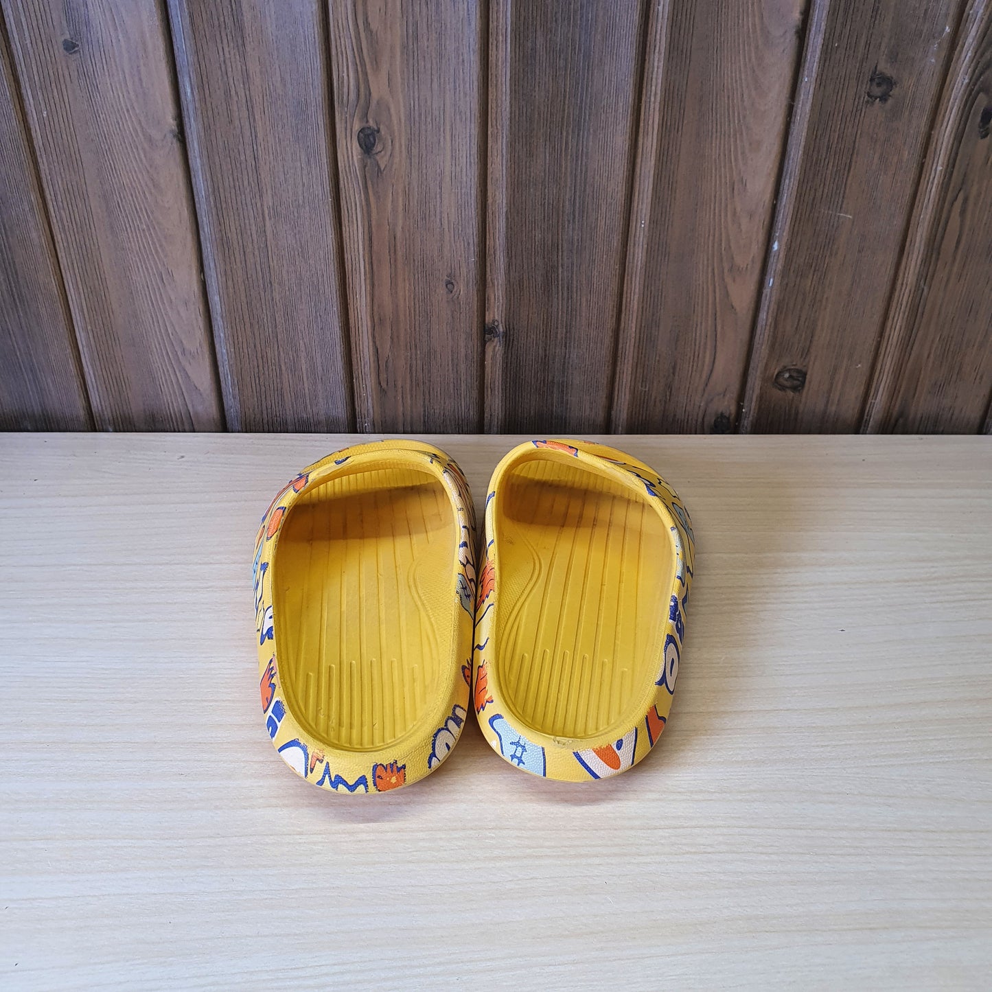 Kids Used Imported Slippers Size 180MM