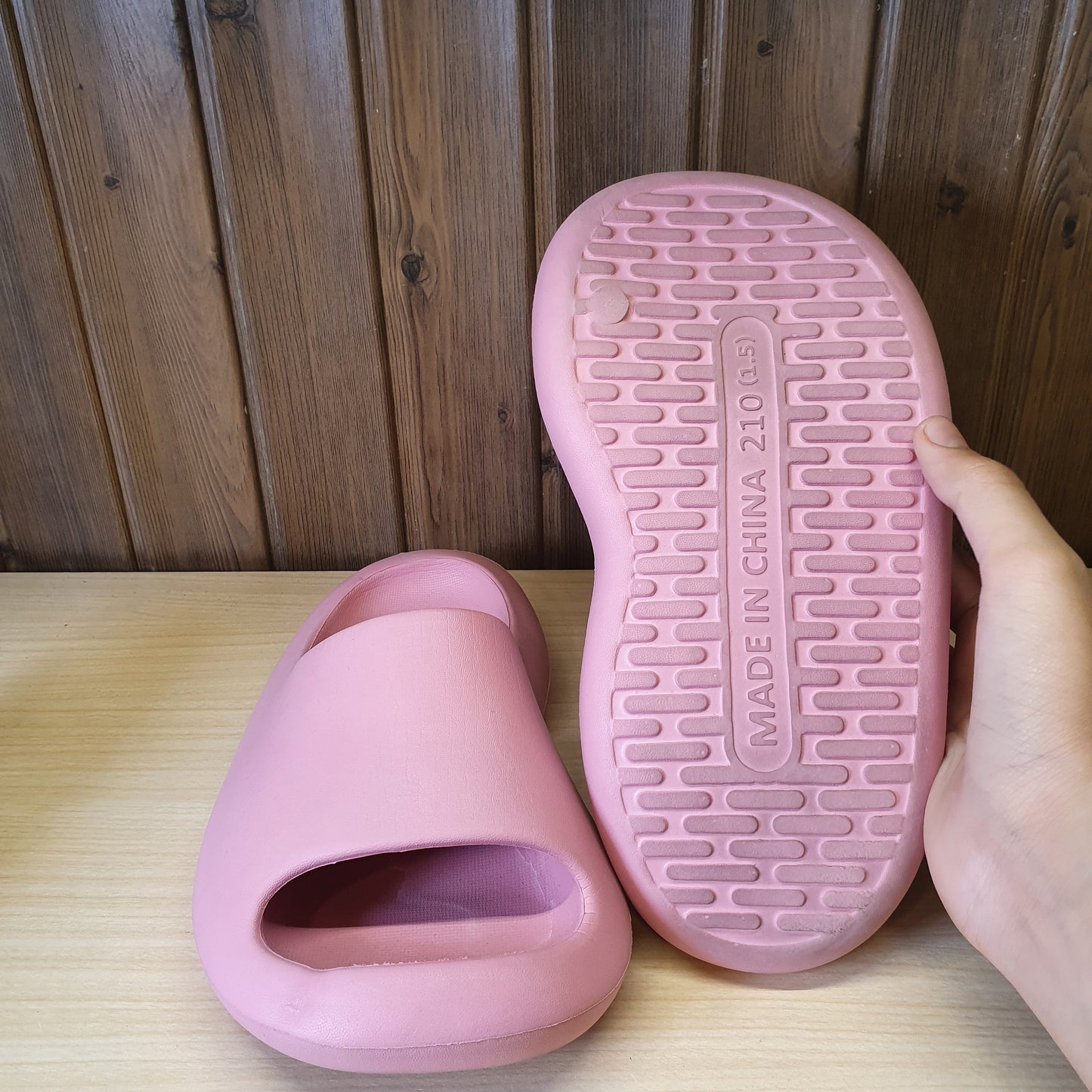 Kids Used Imported Slippers Size 210MM