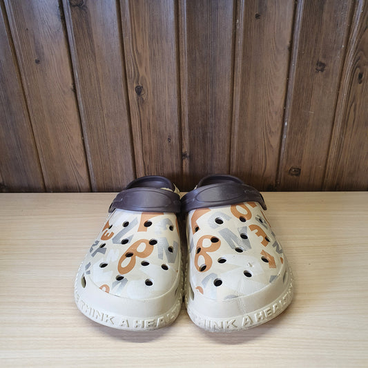 Kids Used Imported Crocks Size 32