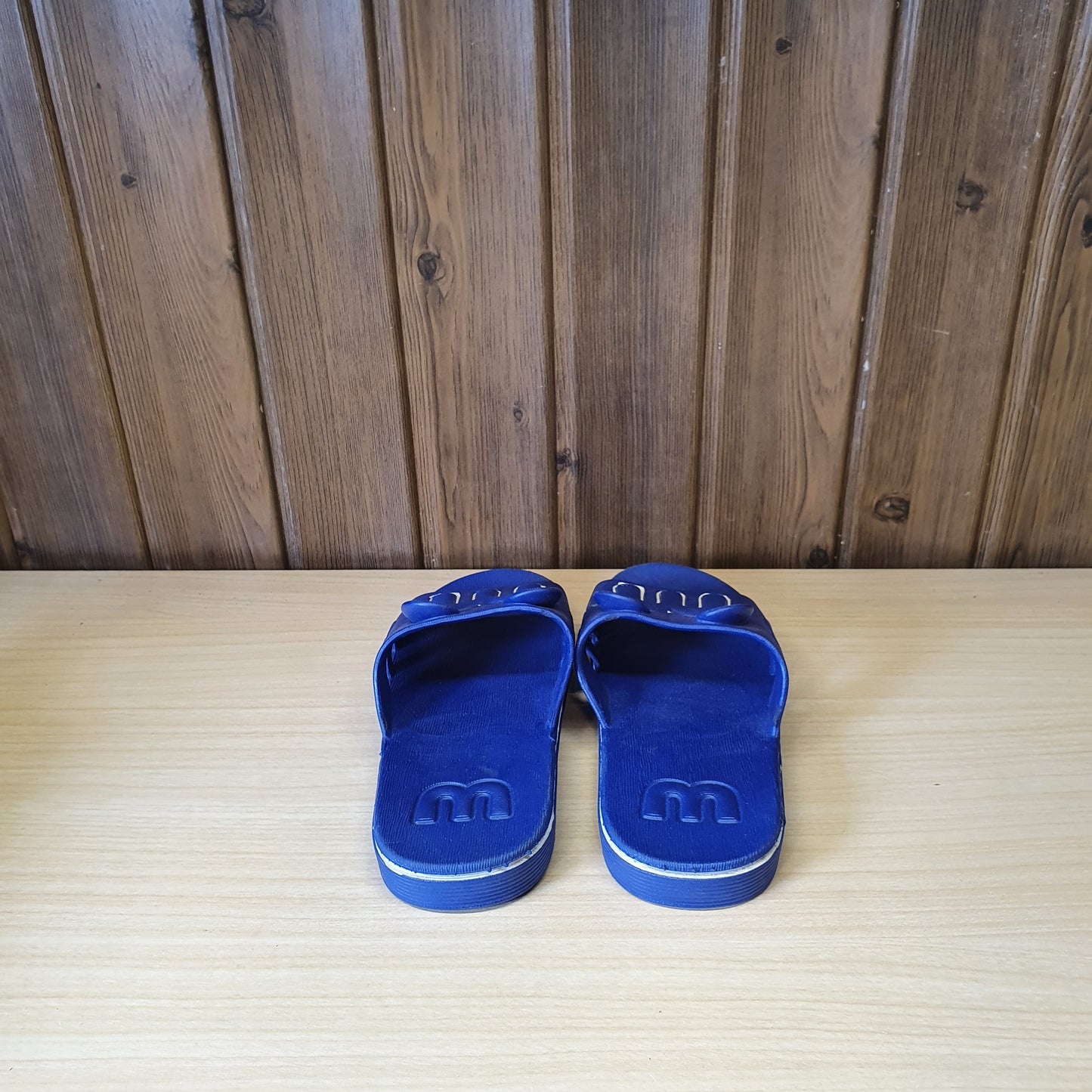Kids Used Imported Slippers Size 27