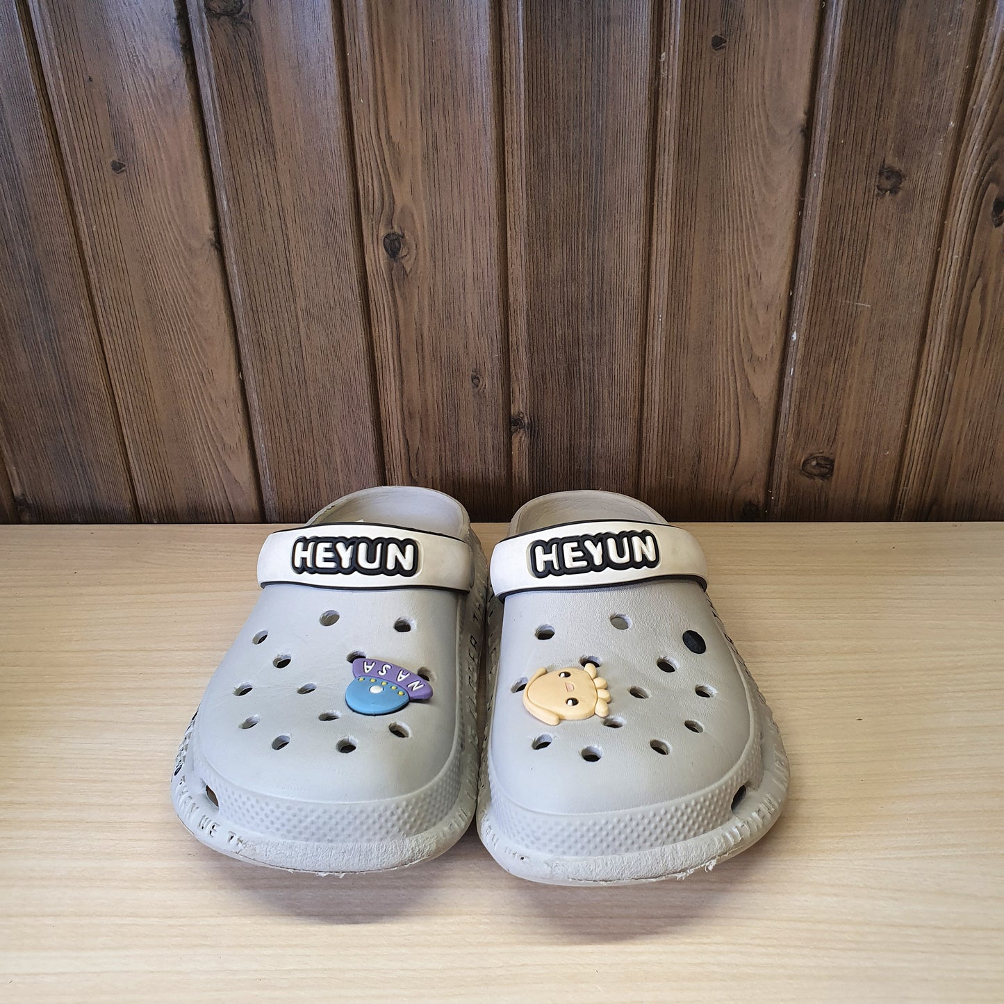 Kids Used Imported Crocks Size 32