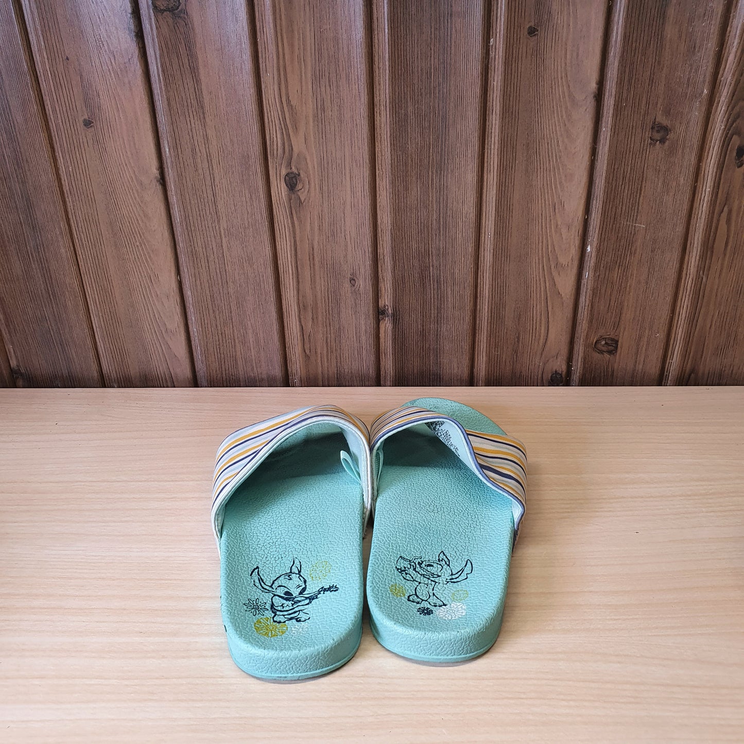 Kids Used Imported Slippers Size 9/10