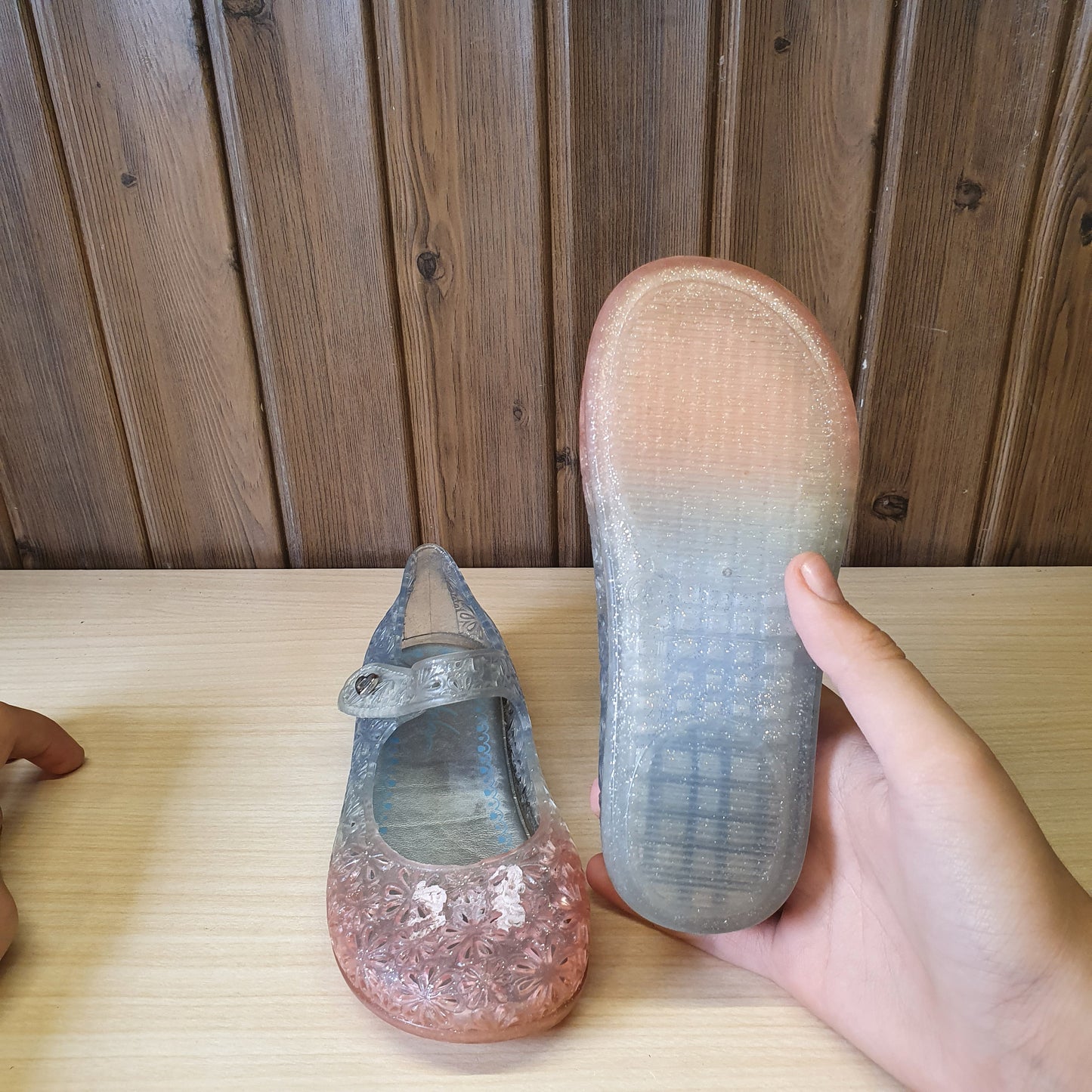 Kids Used Imported Sandals Size 26