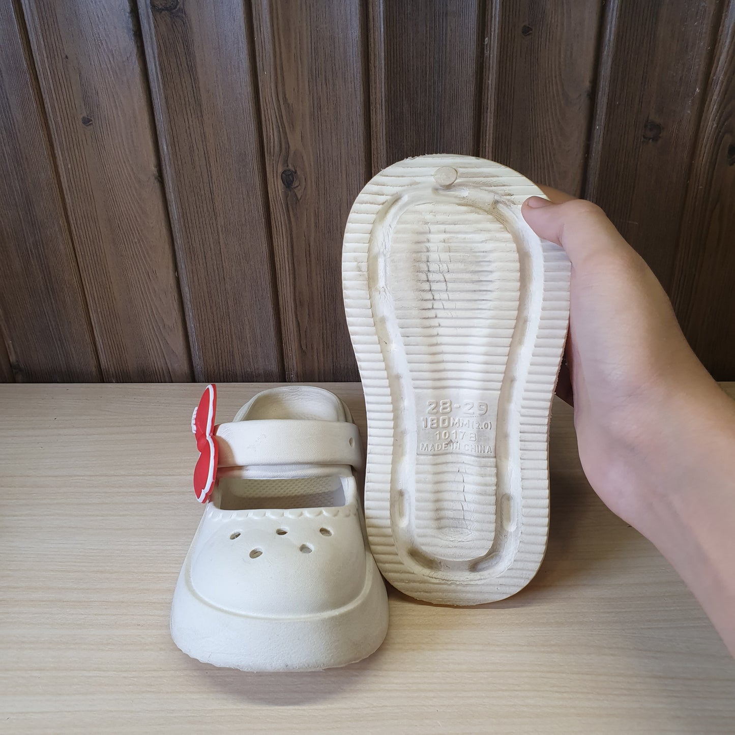 Kids Used Imported Crocks Size 28-29