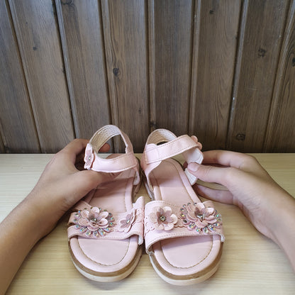 Kids Used Imported Sandals Size 34
