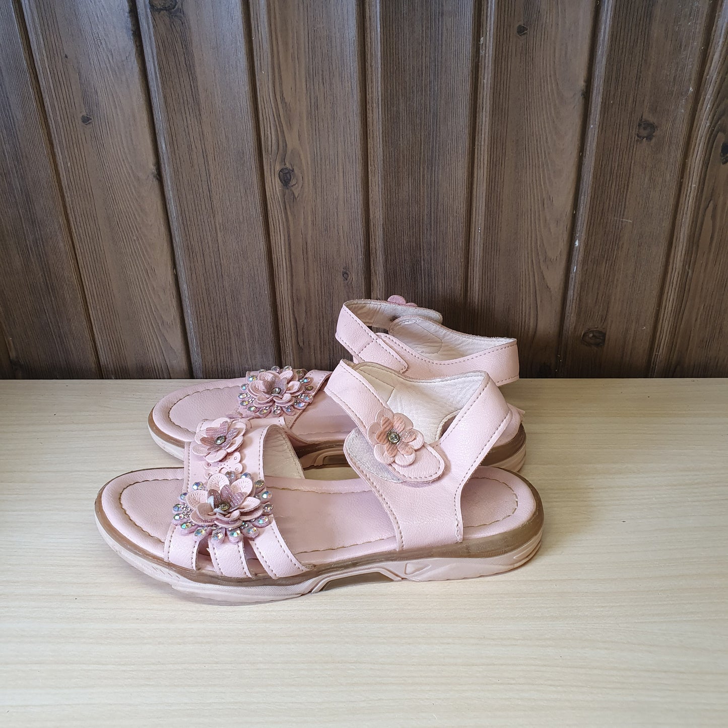 Kids Used Imported Sandals Size 34