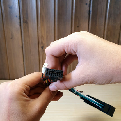Generic ISO connector harness used to connect aftermarket car stereos to specific vehicle wiring systems #4417
