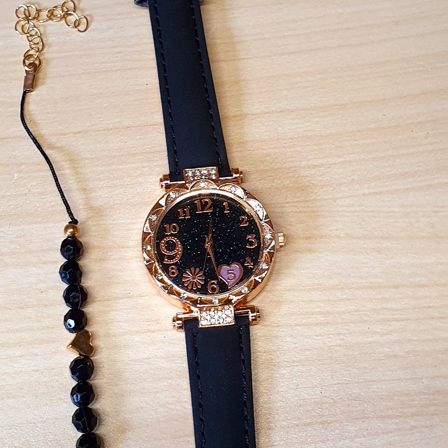 Watch With 5 Bracelets #4334