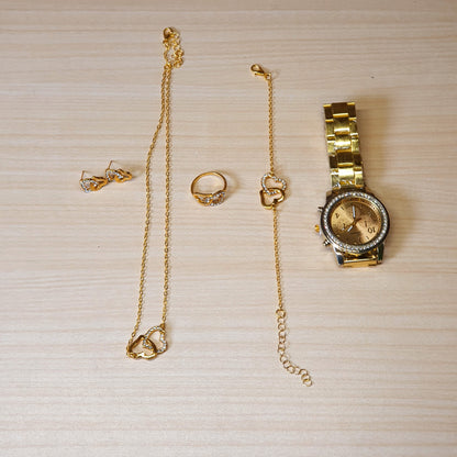 Golden watch With Jewellery #2815