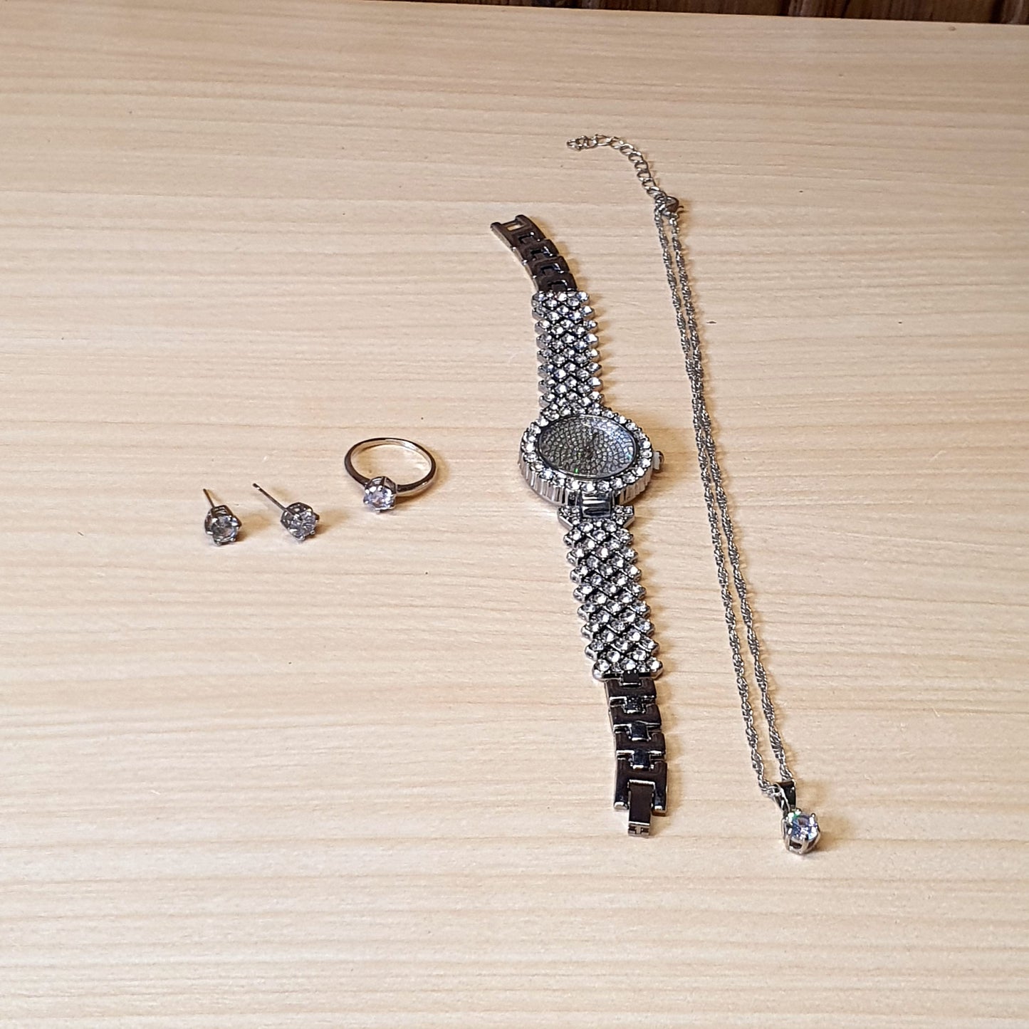 Silver Watch #4364