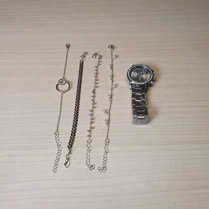 Watch With 4 Bracelets #4882